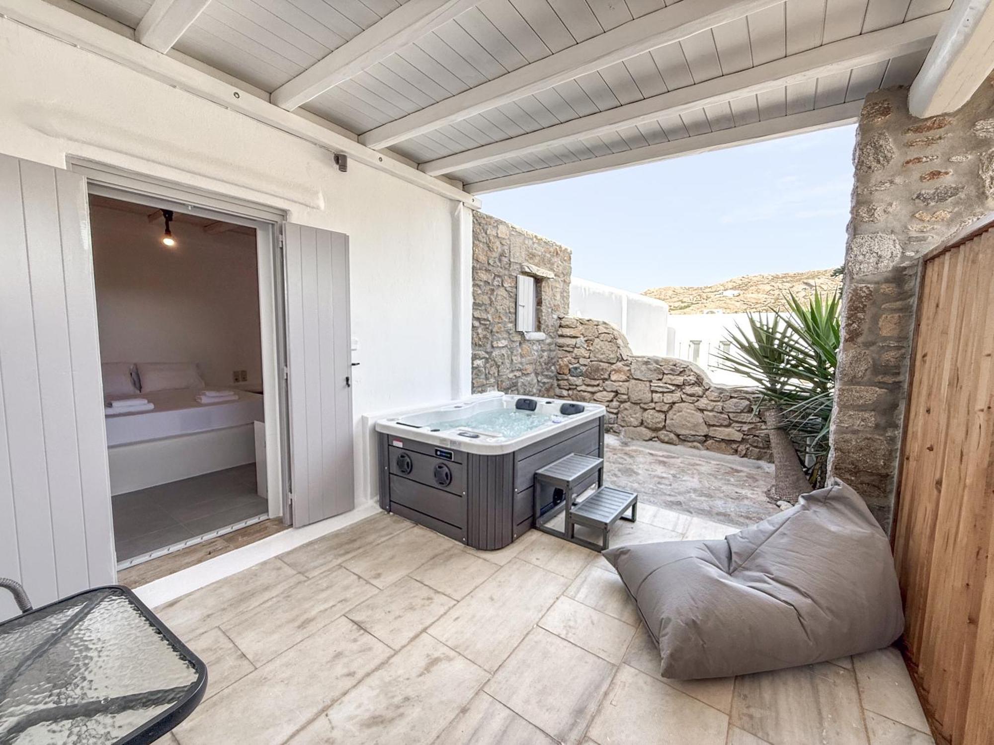 & Elia Mykonos Villa *