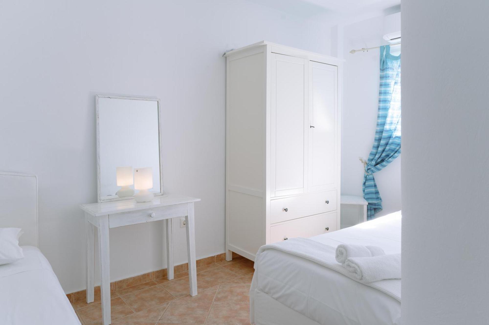 Apartment Mykonos White Prince, 5 Bedroom With Private Pool! Panormos (Mykonos)