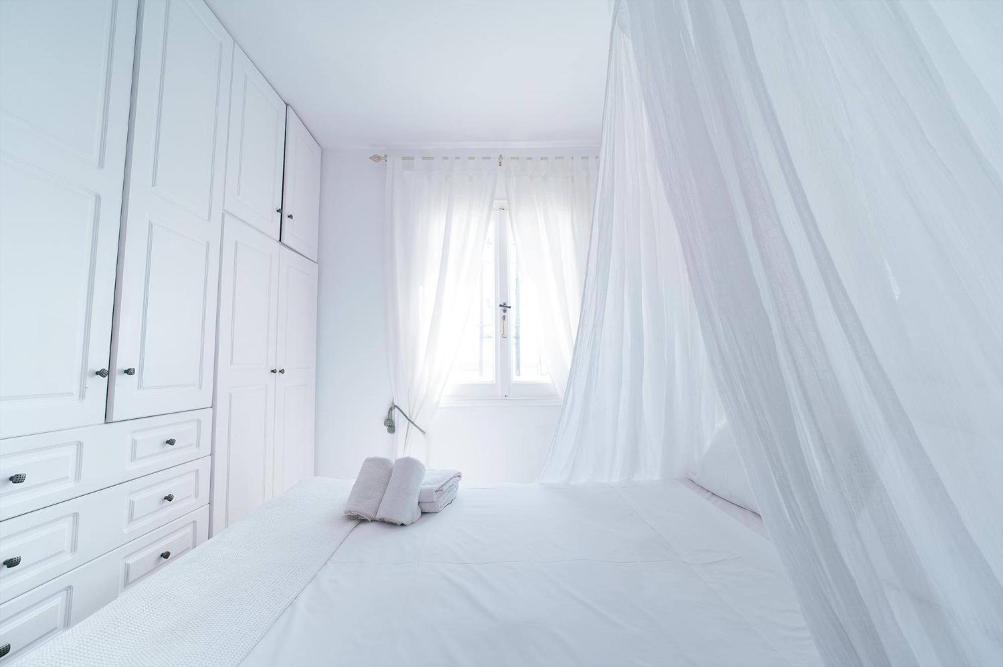 Mykonos White Prince, 5 Bedroom With Private Pool! Apartment