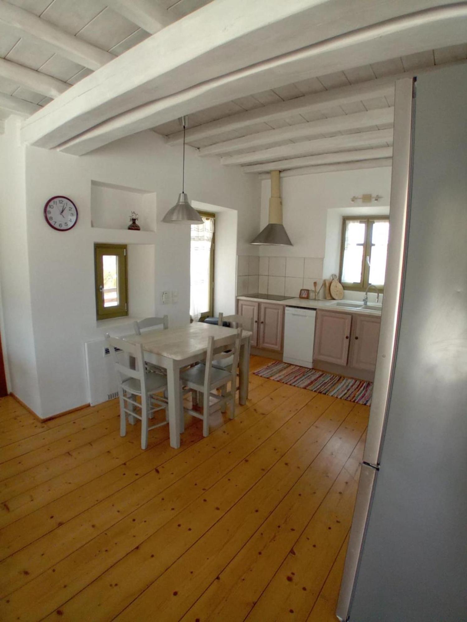 Aviola Mykonos * Ftelia (Mykonos)