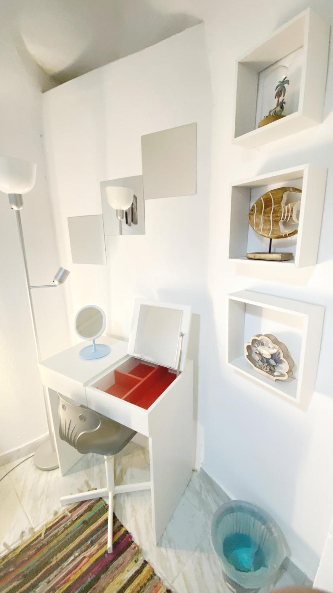 Lolaos Apartment *