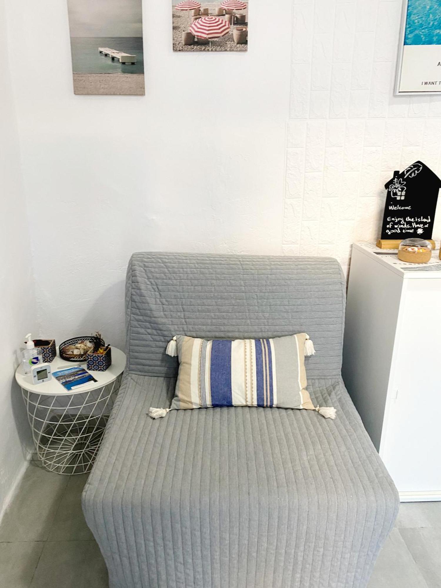 Lolaos Apartment *