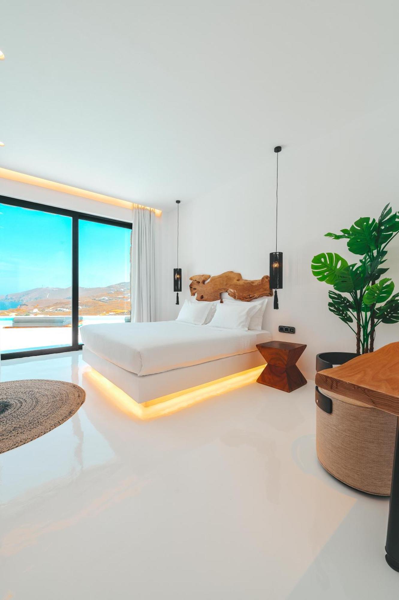 Mega Mansions Mykonos Villa