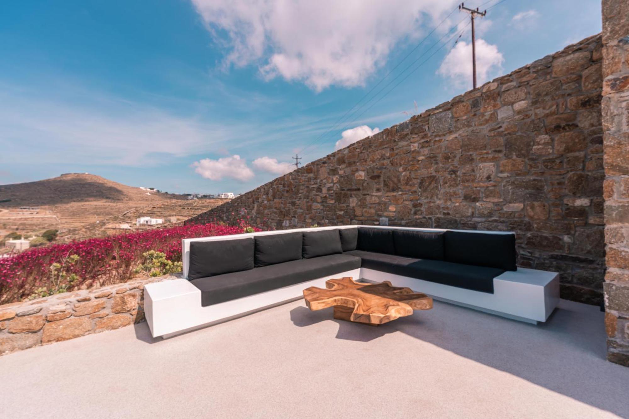 Mega Mansions Mykonos Villa