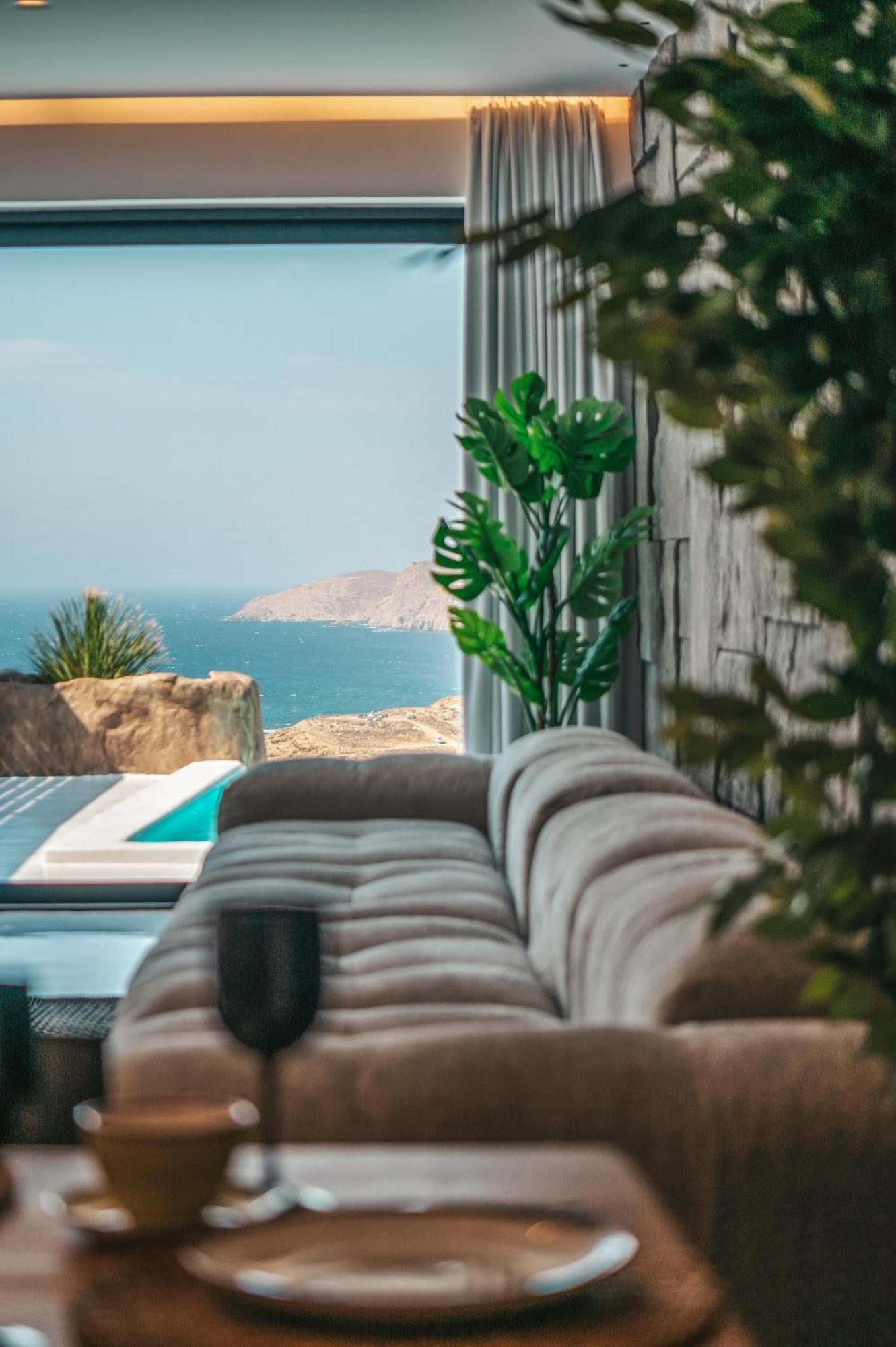 Mega Mansions Mykonos Villa *
