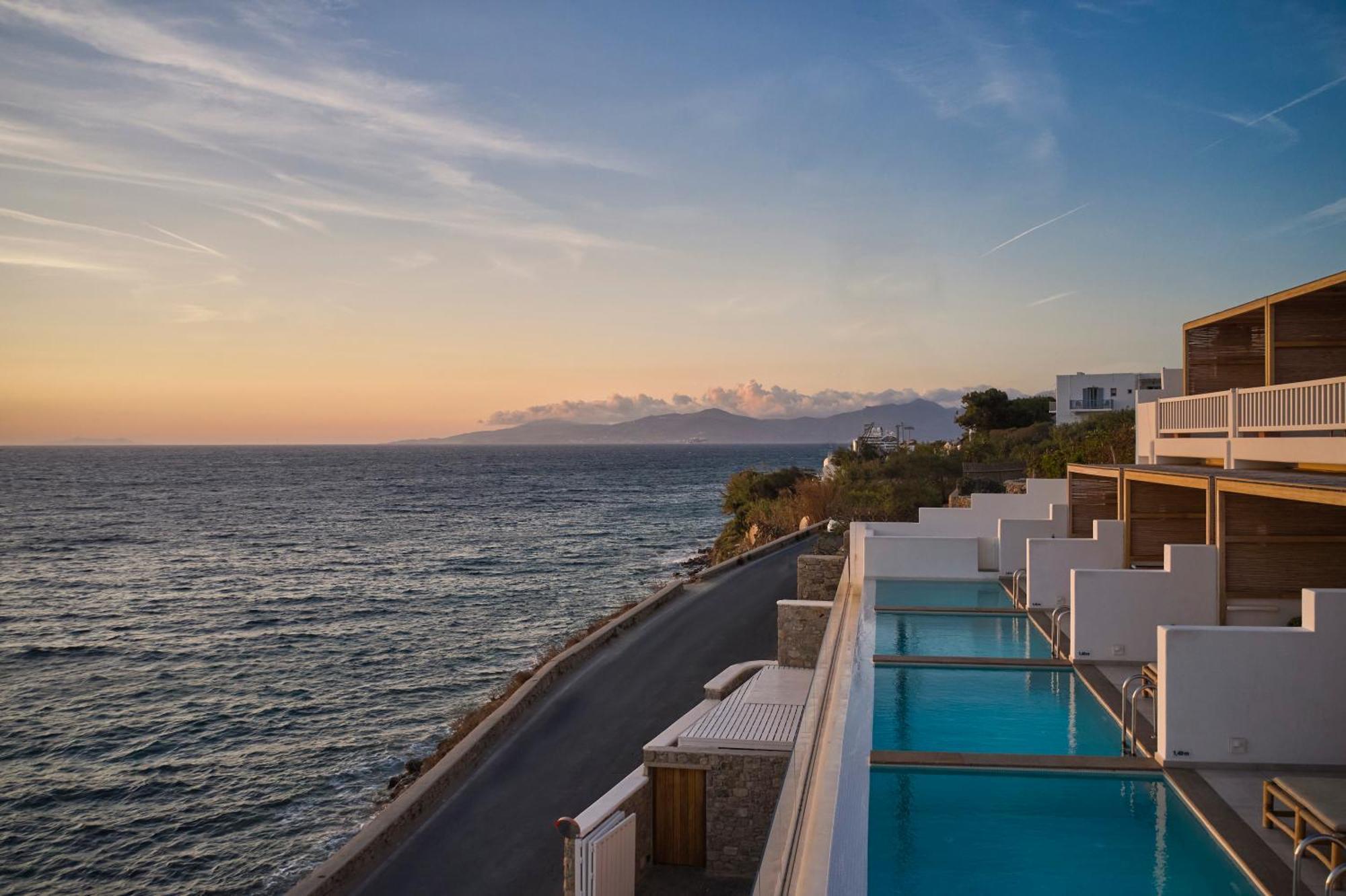 Icon Mykonos Megali Ammos (Mykonos)