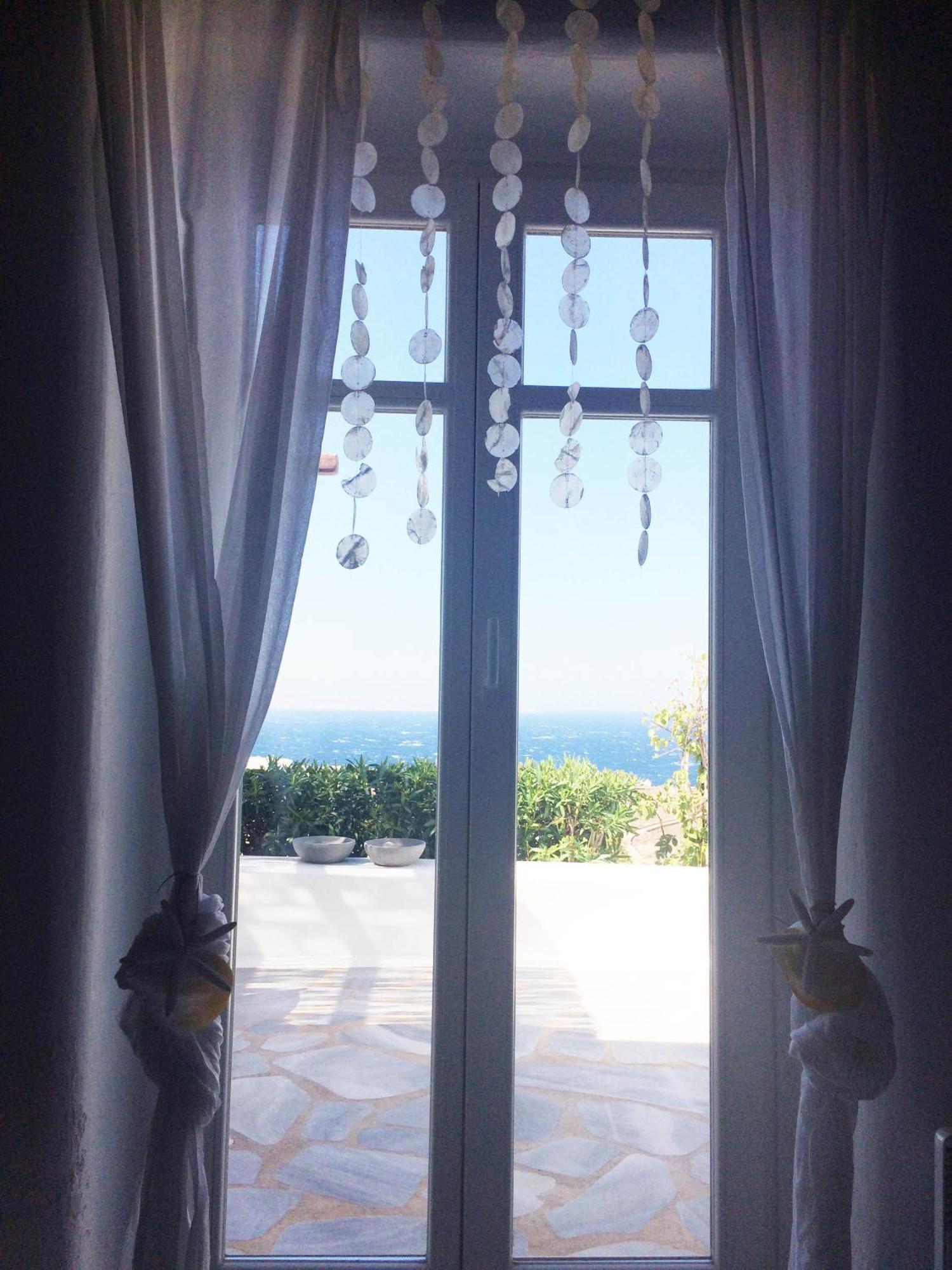 White Luxury With Amazing Seaview And Pool Apartment *