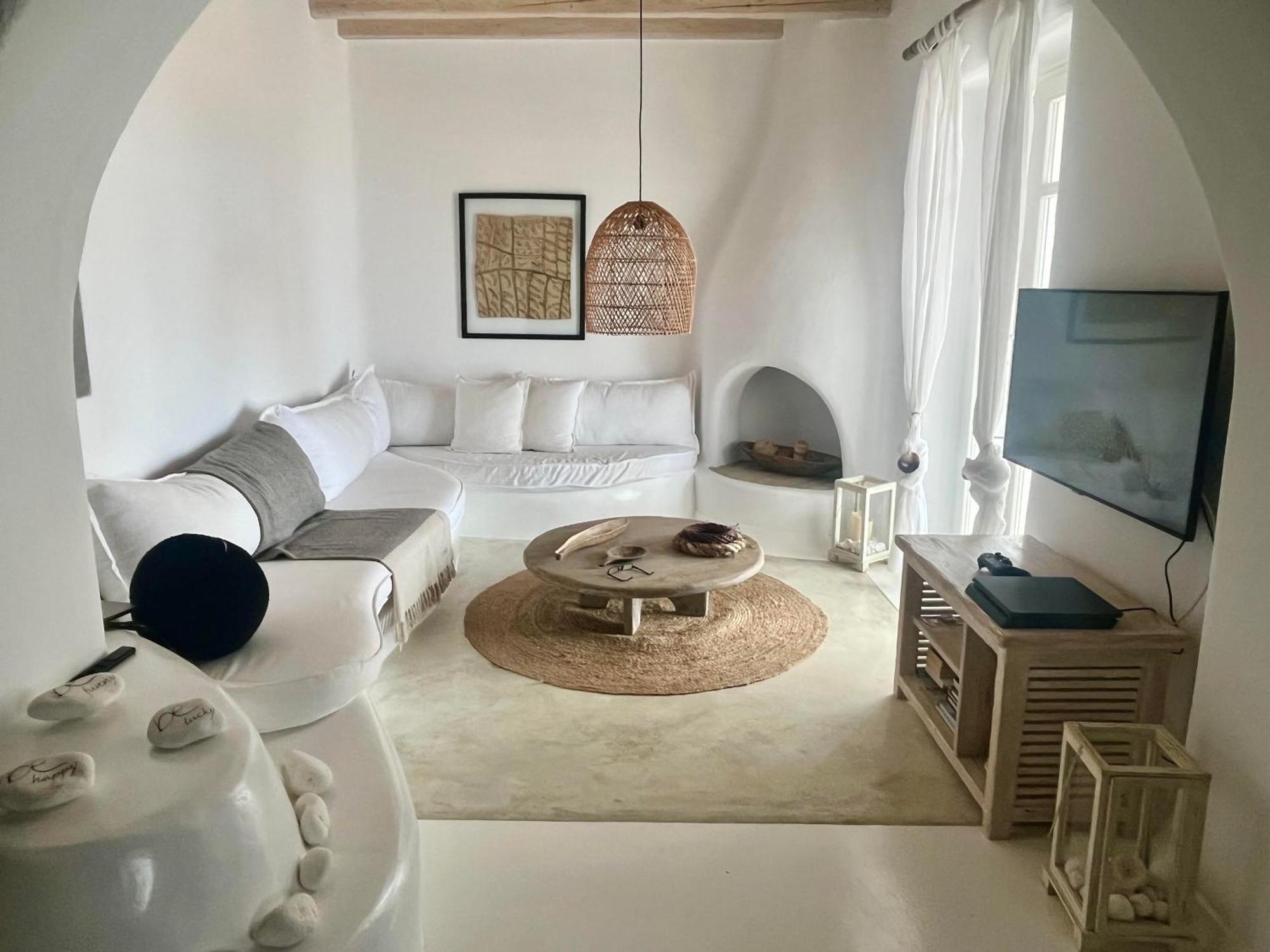 White Luxury With Amazing Seaview And Pool Mykonos Town
