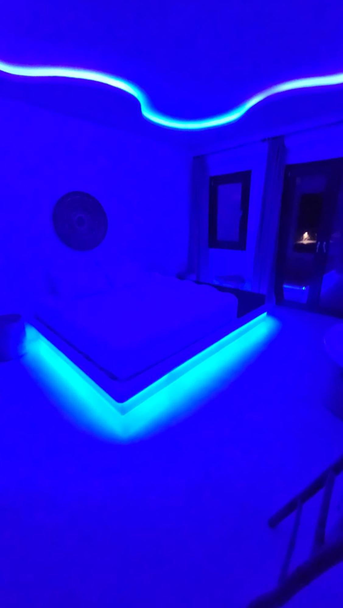 Elli Tropical Luxury Sunset-infinity Pool- Sea Side-near Center Parking *