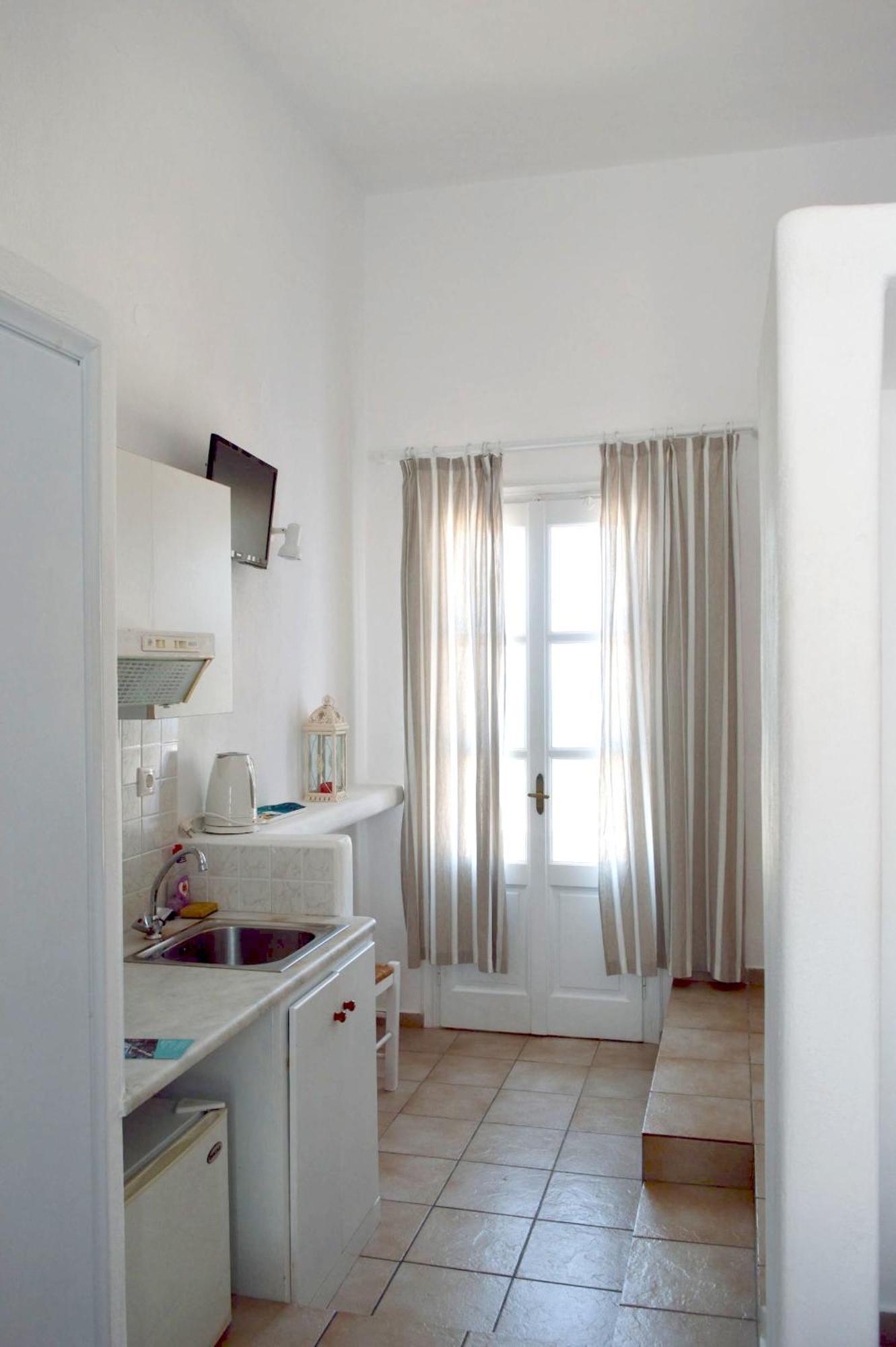 Hotel Markos & *