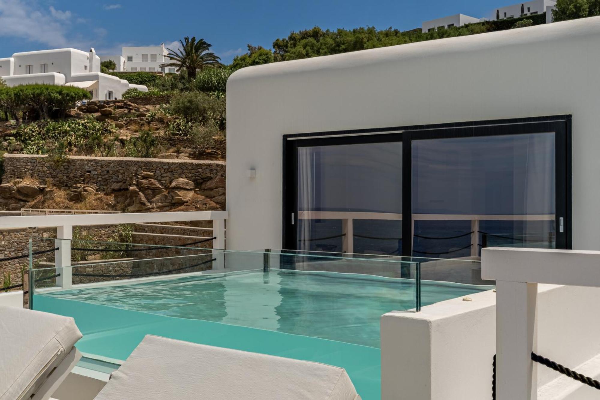 Numi * Mykonos Town