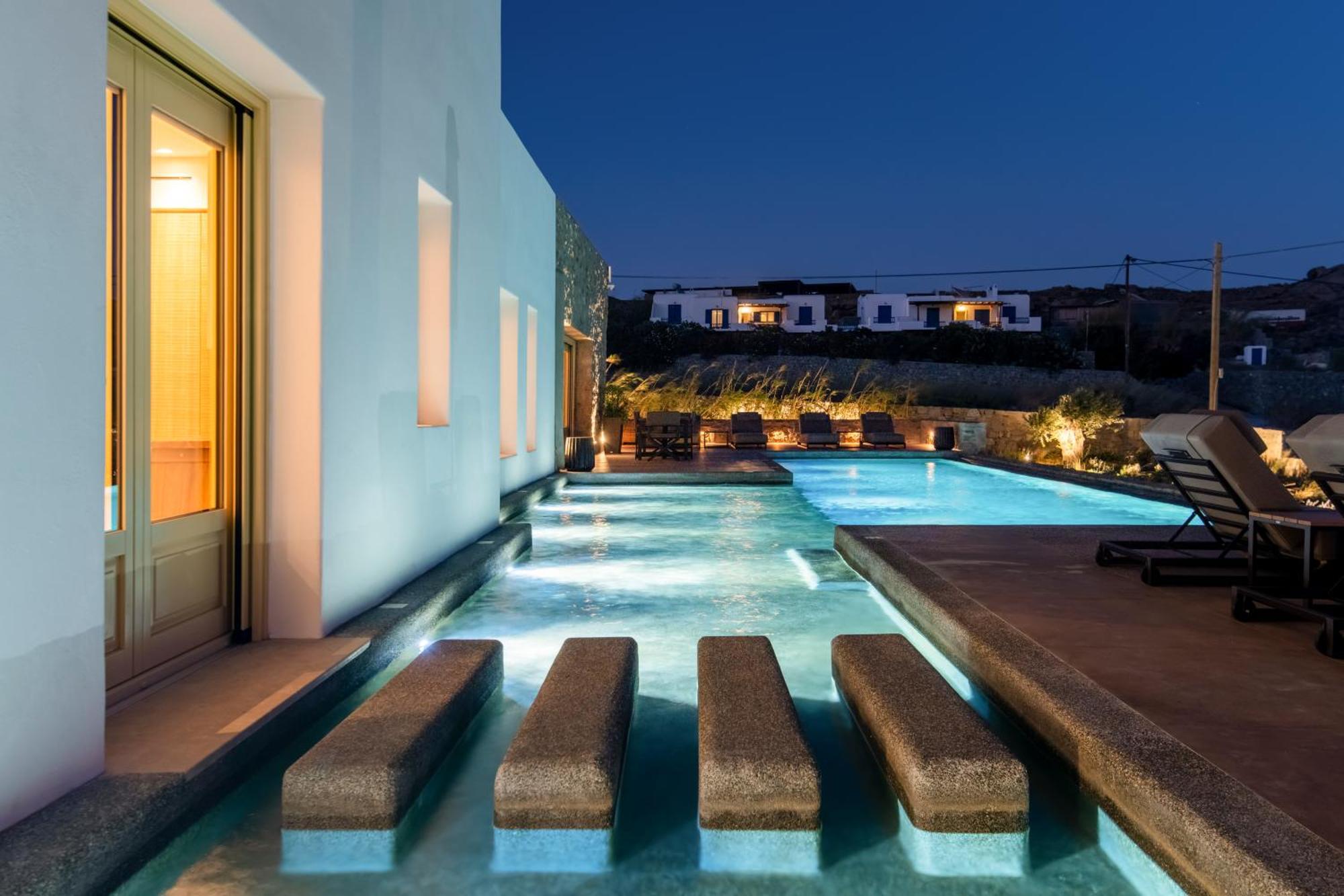 Moonlight Panormos (Mykonos)
