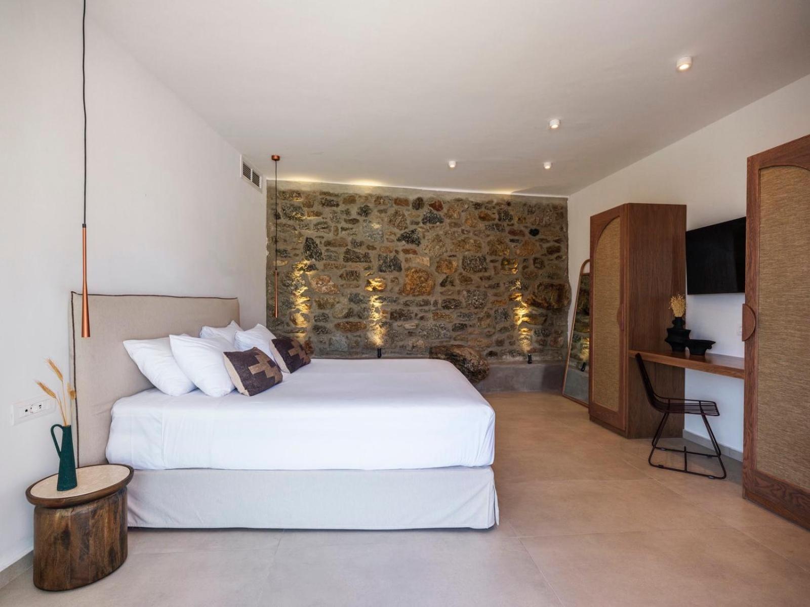 Adama Mykonos Boutique Hotel 4*