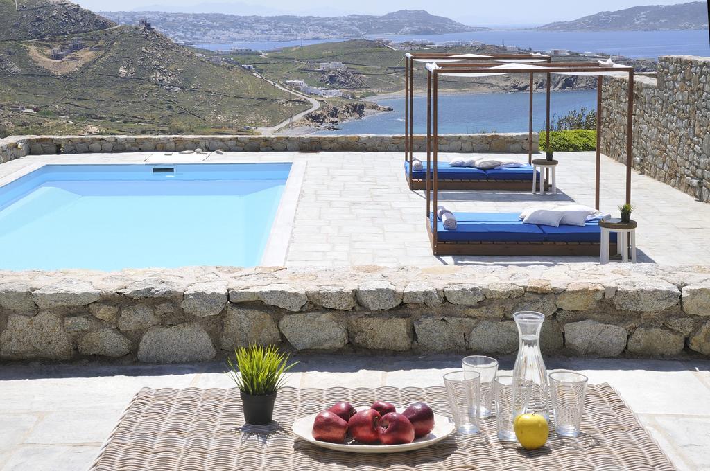 Chloe Fanari (Mykonos)