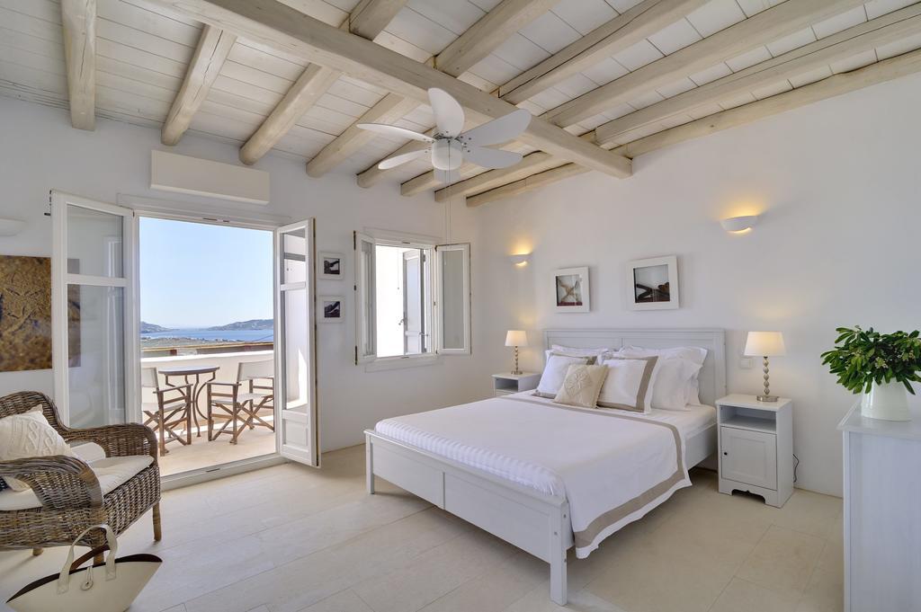 Villa Chloe *