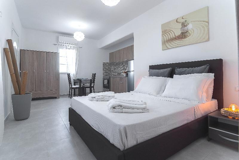 Avalon Mykonos Suites Hotel