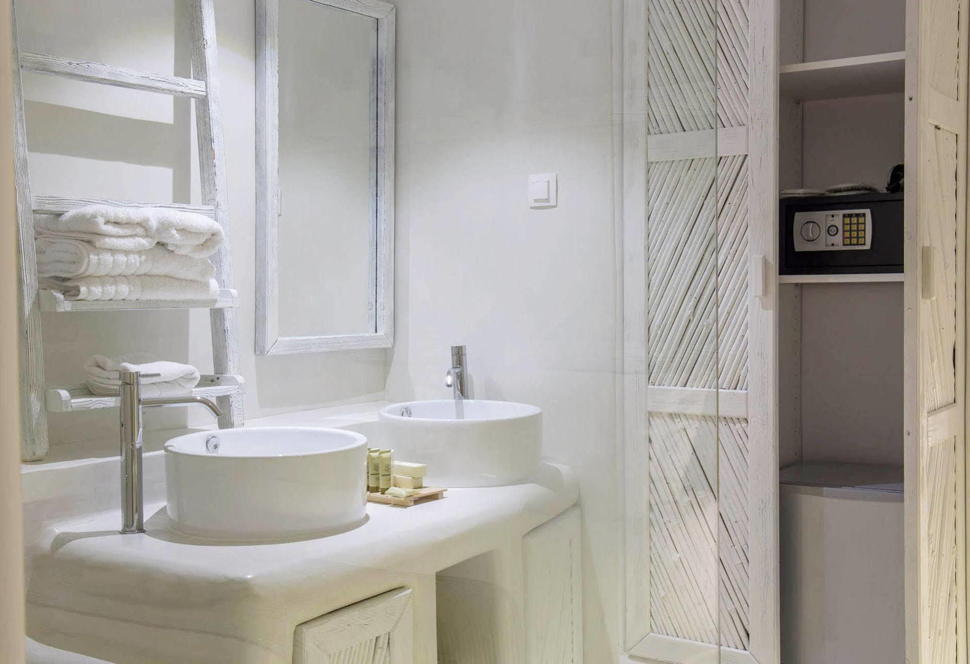 Three Shades Mykonos Hotel 4*