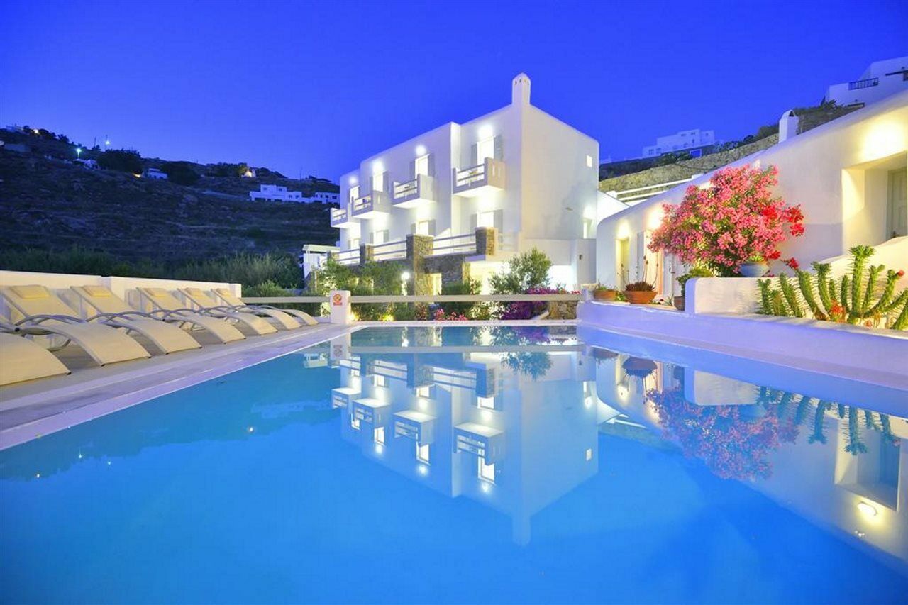Paolas Sunset Agios Stefanos (Mykonos)