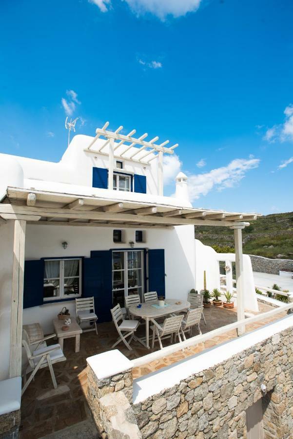 Holiday home Anemoessa Villas With Pool *