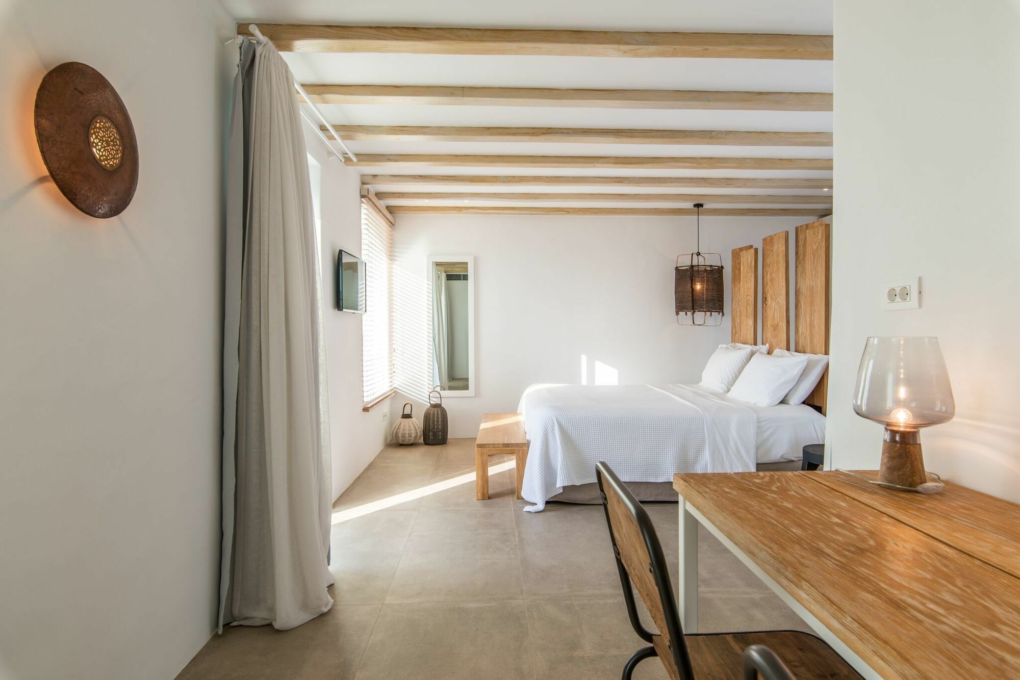 Amra - Secluded Mykonos Haven With Sea Views, Heated Pool, Gym & Hammam Ftelia (Mykonos)
