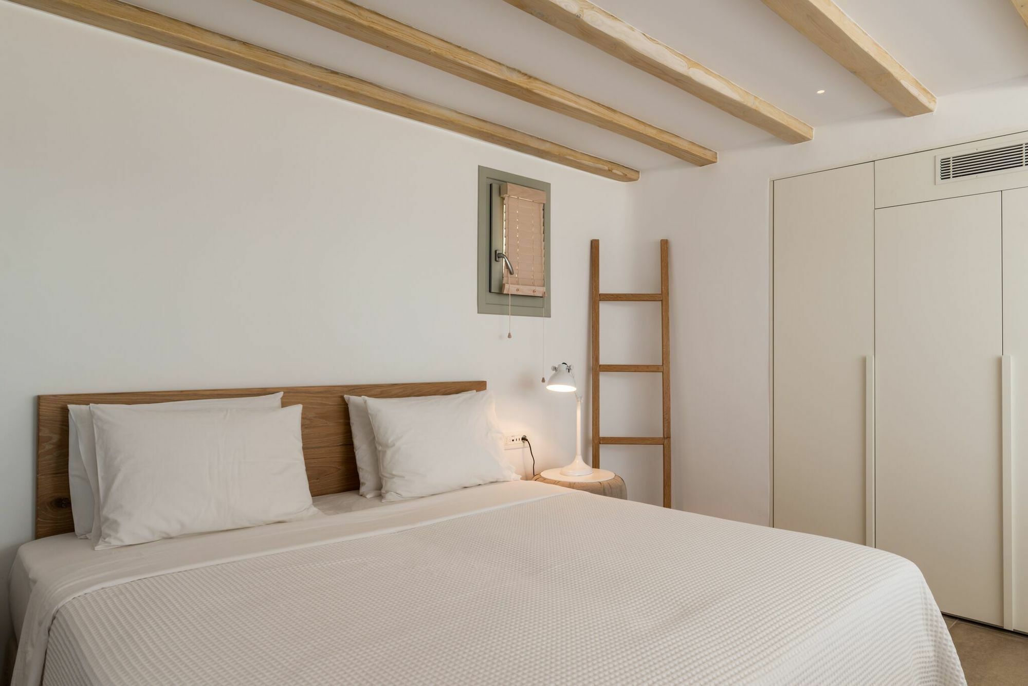 Amra - Secluded Mykonos Haven With Sea Views, Heated Pool, Gym & Hammam Villa *