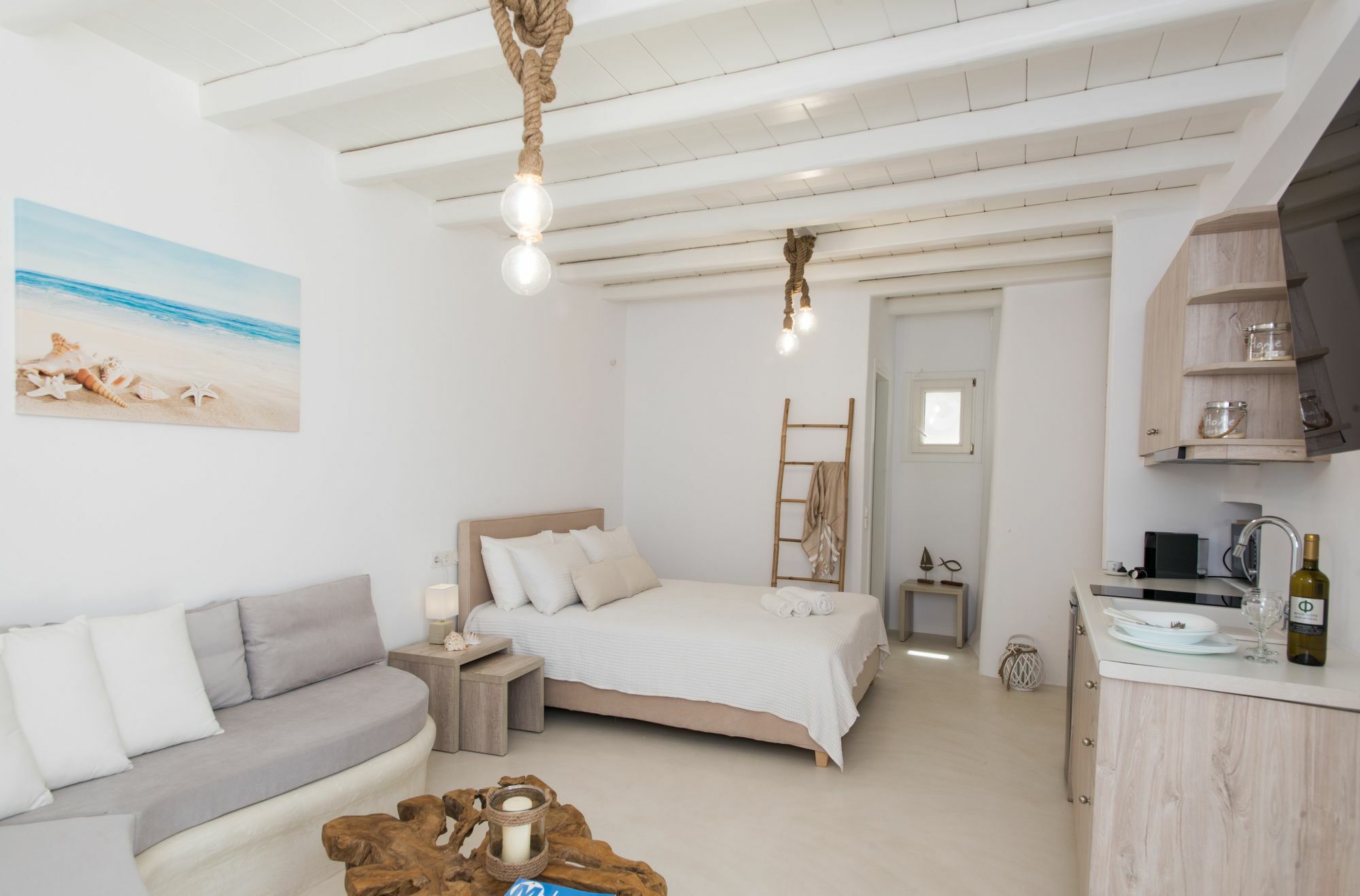 Argiro's Gorgeous In Cycladic Mykonos Town