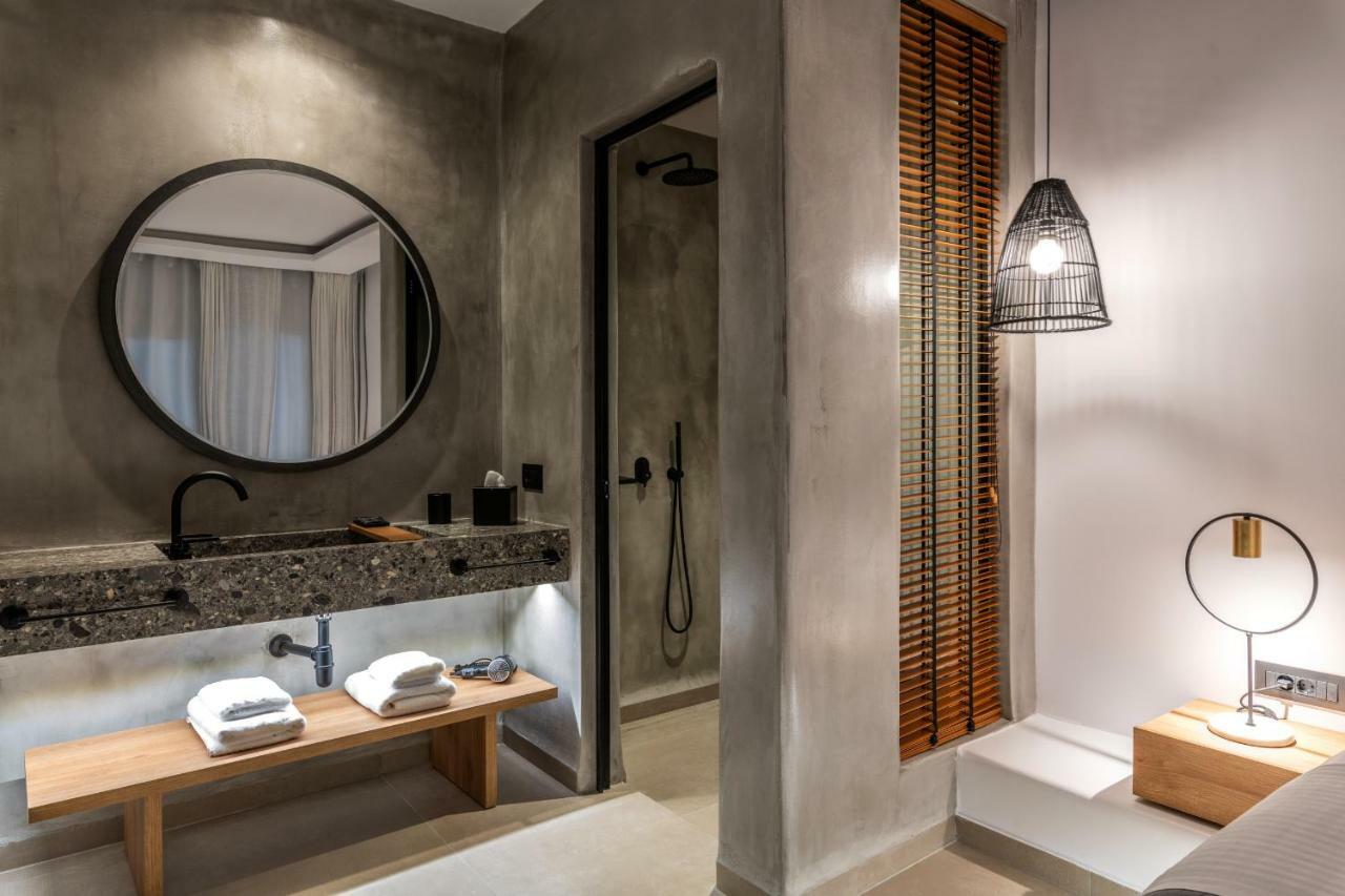 Avra Mykonos Hotel *