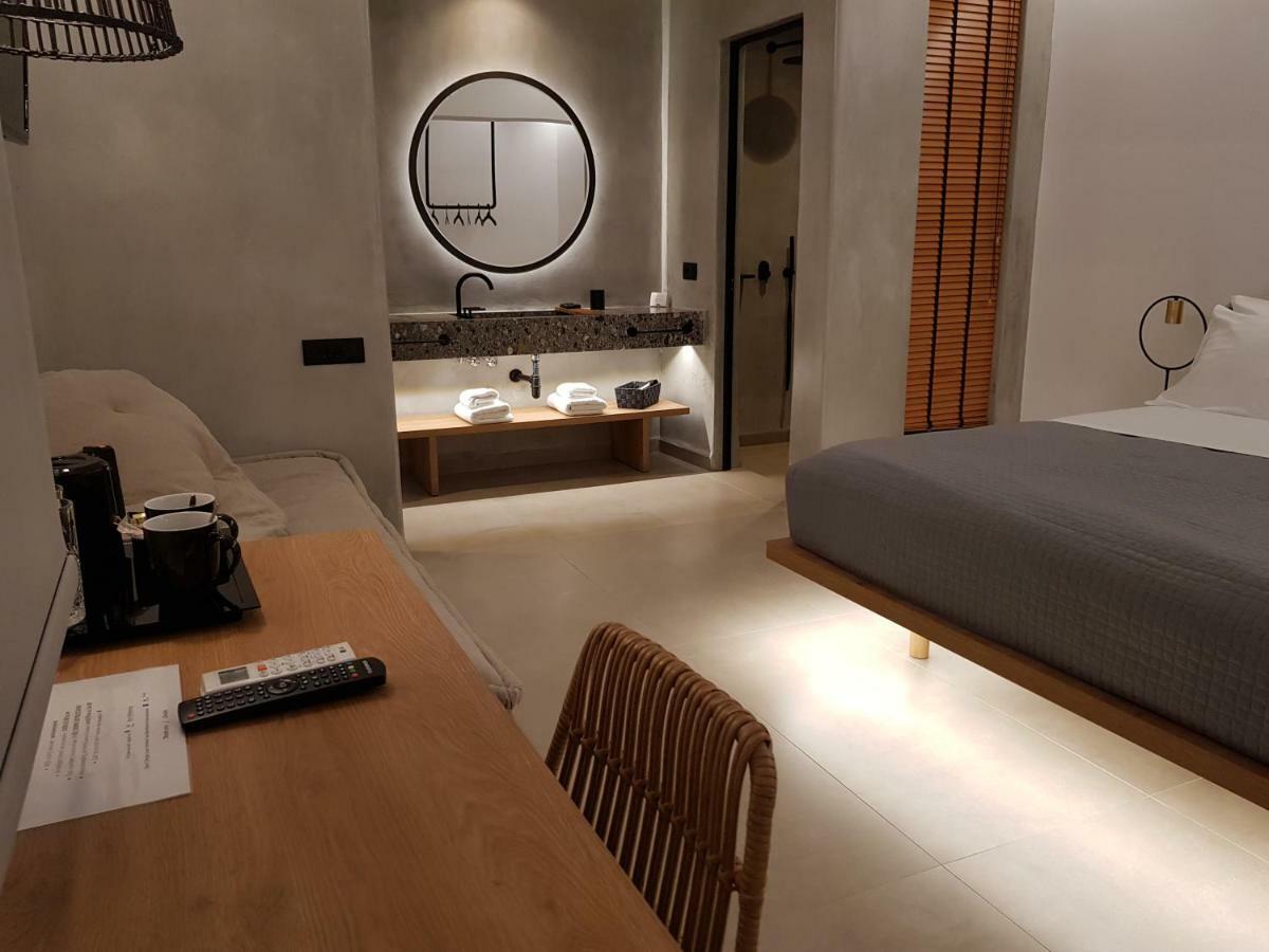 Avra Mykonos Hotel *