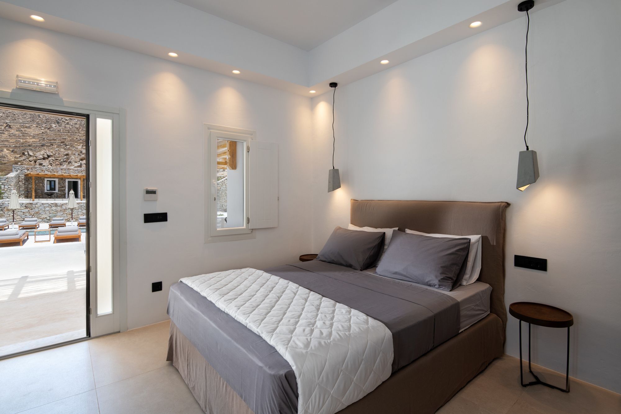 Mykonos Drops Platys Gialos (Mykonos)