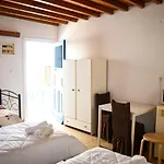 Xeni\'S Home At Mykonos Center