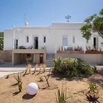 Faos Exclusive Suites
