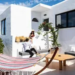 Yalos Mykonos 4 Bedroom Luxury House 5 Minute From Ornos Beach W Sea & Sunset View