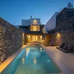 Mykonos Actor\'S Villa. 2 Bdrs, Private Mini-Pool