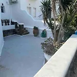 “Myrto” Apartments- Ornos Beach