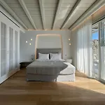 Nomia Sunset Suites Mykonos