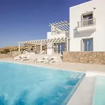 Nice Villa At Kalafatis Beach