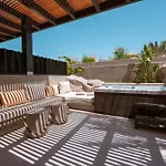 Noir Mykonos