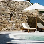 Thalia Luxe 4-Bedroom Pool Villa