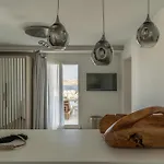 Νumi Boutique Hotel