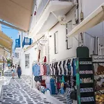 Hotel Delfines