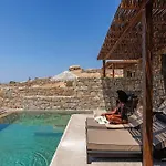 Sir Maximus Boutique Hotel & Spa
