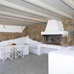 Beachfront House With 2 Hot Tubs