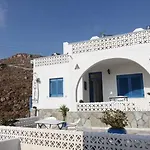 Mina Beach