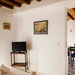 Villa Pleiades