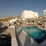 Petinaros Beach Studios