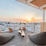 Cosmo Luxe