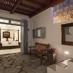 Beachfront Mykonos Guest House