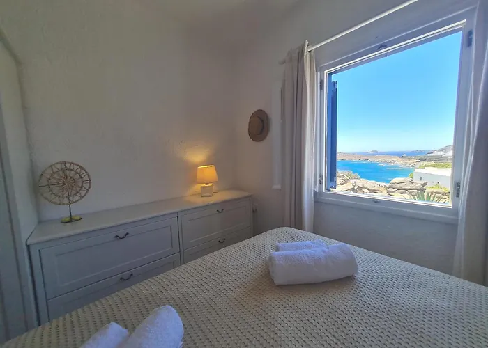 Blue Pearl Maisonette