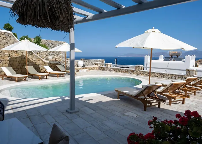 Thalia Luxe 4-Bedroom Pool Villa