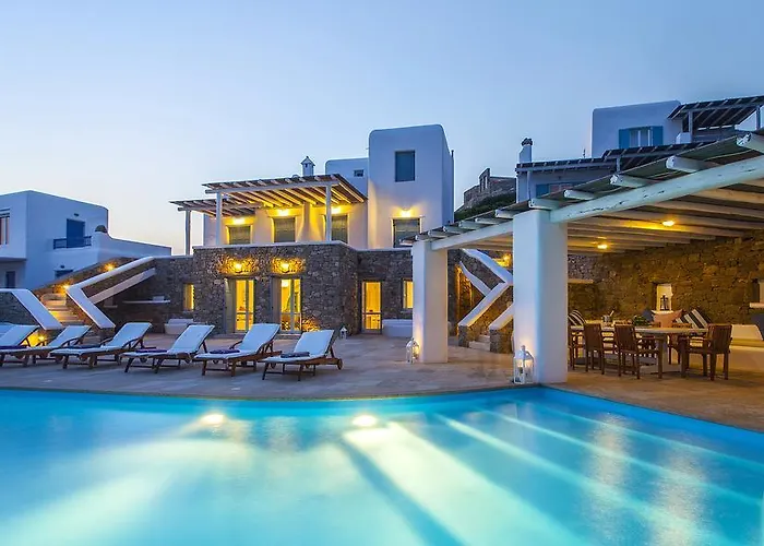 Andromeda Private Infinity Pool Villa